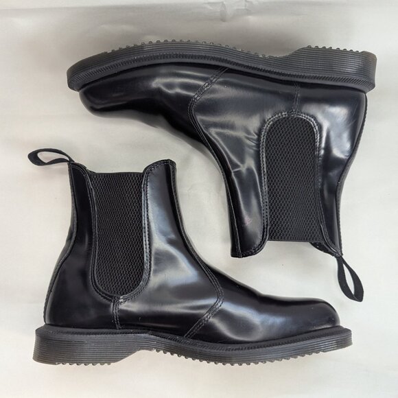 Dr. Martens Flora Smooth Leather Black Chelsea Boots | US 6 - Picture 3 of 8